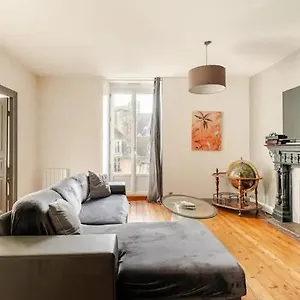 https://bel-appartement-dans-le-centre-historique-avec-wi-fi-et.inbrittany.com